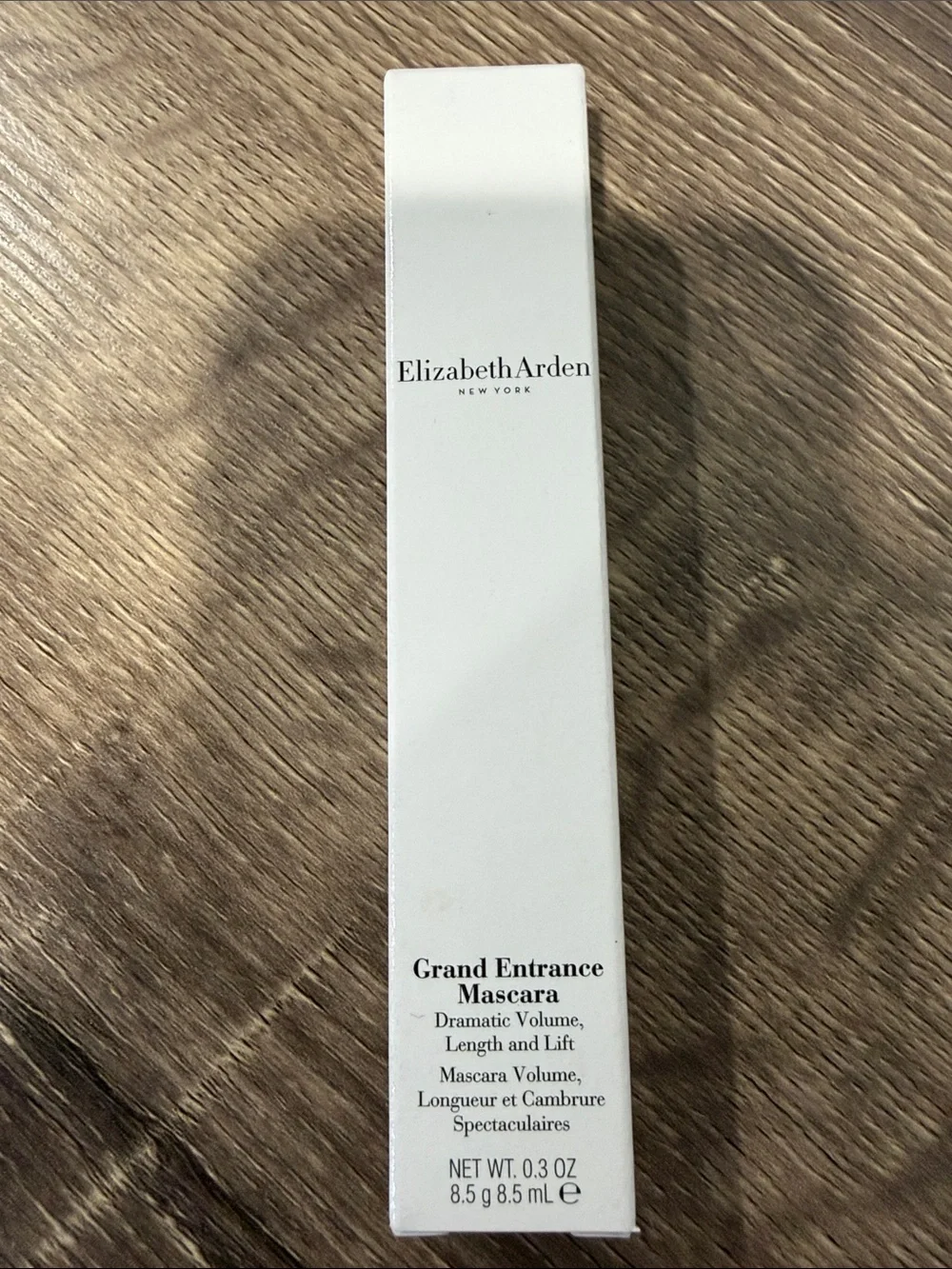 Elizabeth Arden Grand Entrance Mascara in 01 Stunning Black NEW